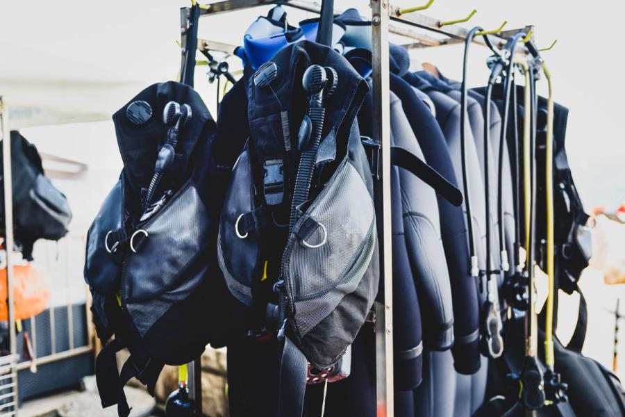 A Starter Guide On Scuba Gear Cleaning And Maintenance - Kirk Scuba Gear -  Secure Home Shopping For Scuba Diving Equipment